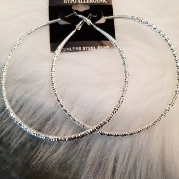 Silver Hoops Oversized - Picture 2 of 3